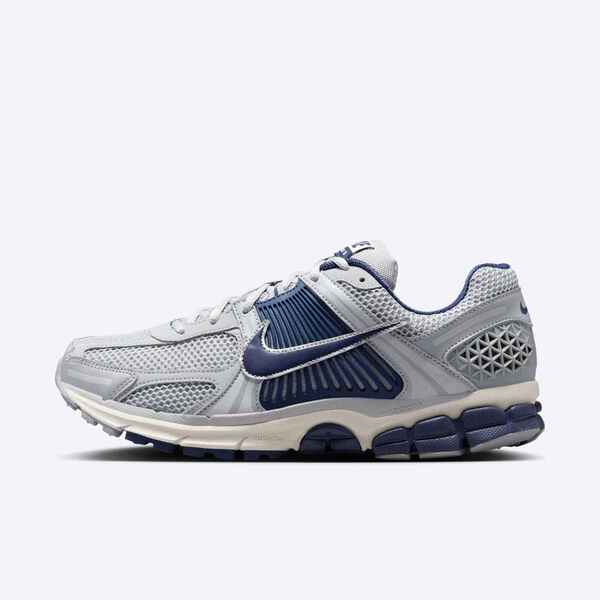NIKE ZOOM VOMERO 5