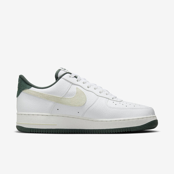 NIKE AIR FORCE 1 '07 LV8 COB