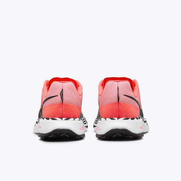 NIKE ZOOMX ULTRAFLY TRAIL