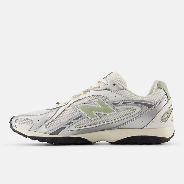 NEW BALANCE 204L