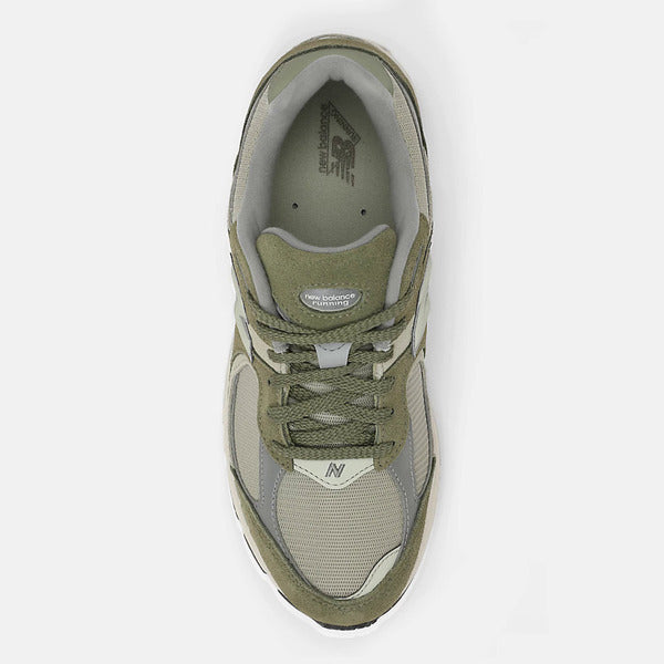 NEW BALANCE 2002R
