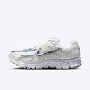 W NIKE ZOOM VOMERO 5