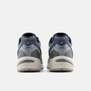NEW BALANCE 880R