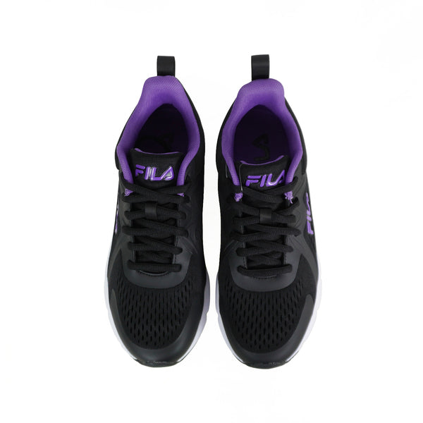 FILA 慢跑鞋