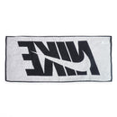 NIKE JACQUARD 毛巾(80X35CM)