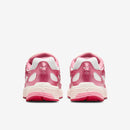 W NIKE P-6000