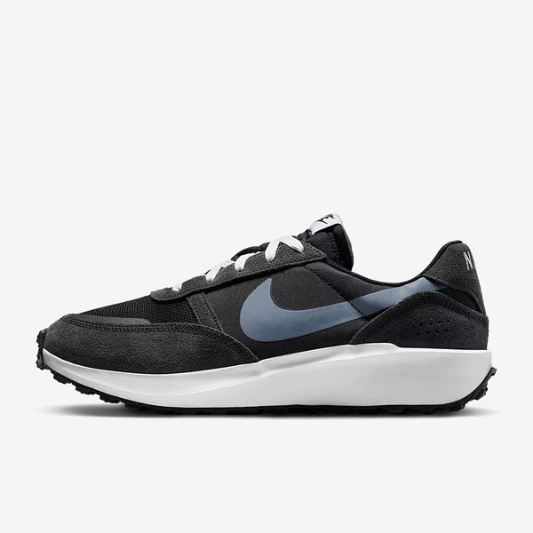 NIKE WAFFLE NAV