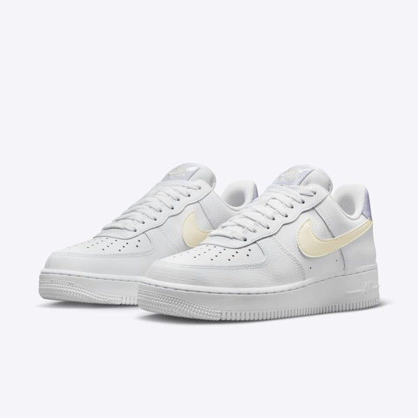 WMNS NIKE AIR FORCE 1 '07