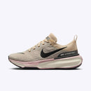 NIKE WMNS ZOOMX INVINCIBLE RUN FK 3 PRM