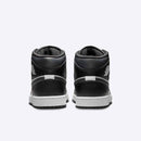 NIKE AIR JORDAN 1 MID