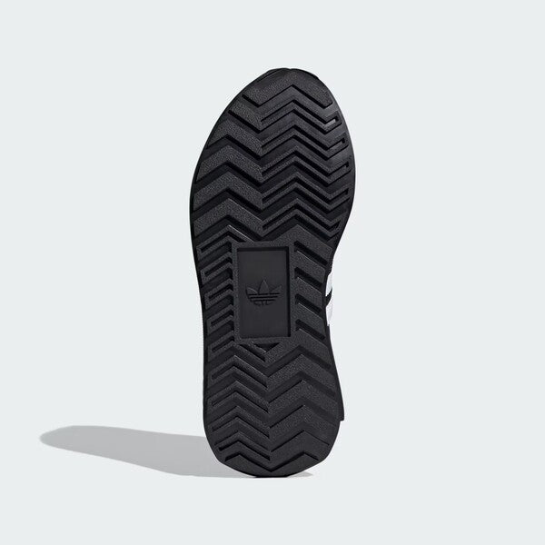 ADIDAS COUNTRY XLG BOOST