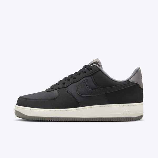 NIKE AIR FORCE 1 07 LV8