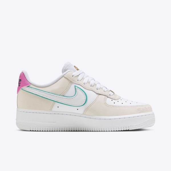 NIKE WMNS AIR FORCE 1 '07 LX