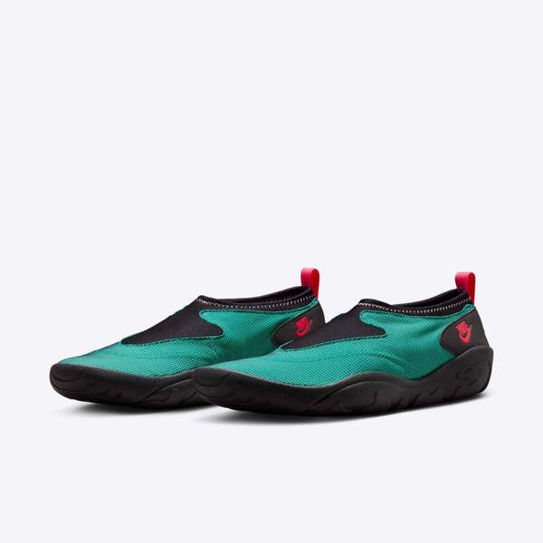 NIKE AQUA TURF