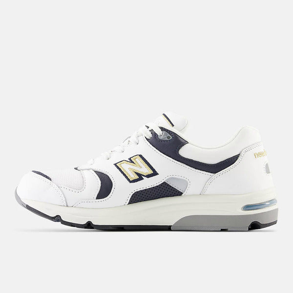 NEW BALANCE CM1700