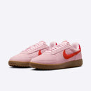 WMNS NIKE FIELD GENERAL