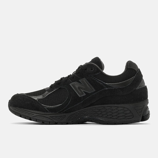NEW BALANCE 2002R
