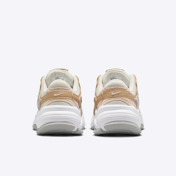 NIKE WMNS AL8