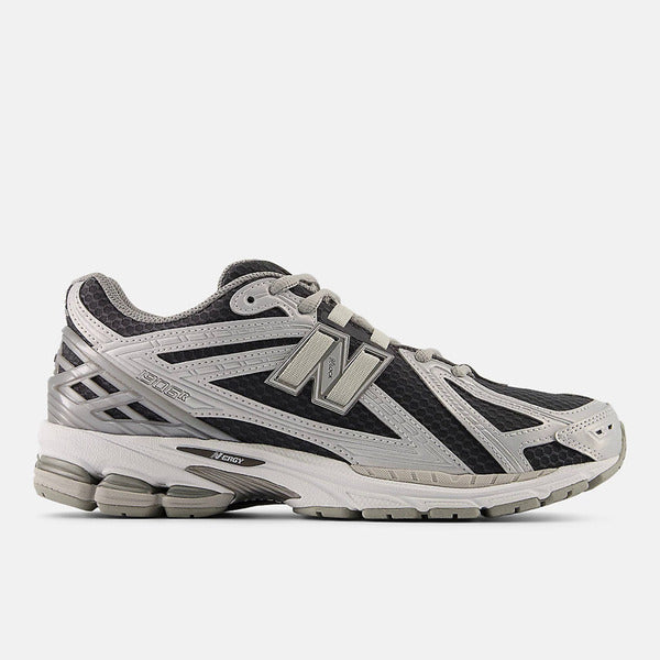 NEW BALANCE 1906R