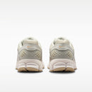 W NIKE ZOOM VOMERO 5