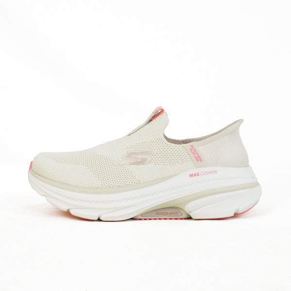 SKECHERS GO RUN MAX CUSHIONING ARCH FIT 2.0