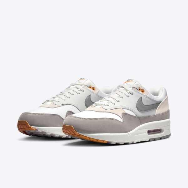 NIKE AIR MAX 1