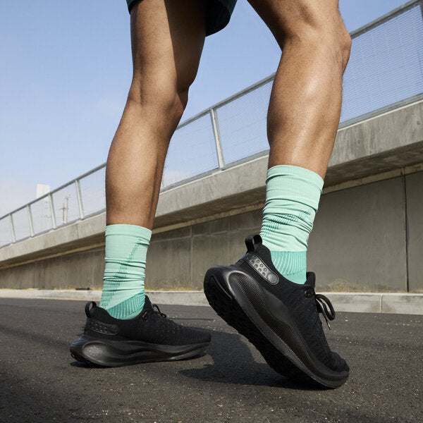 NIKE REACTX INFINITY RUN 4