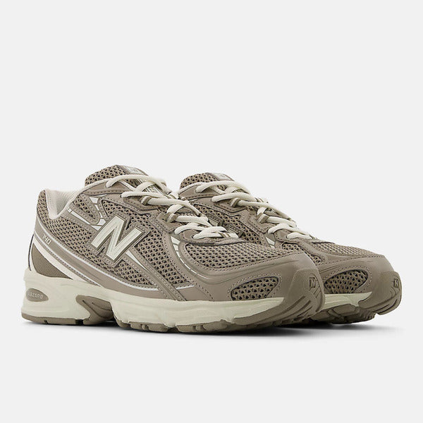 NEW BALANCE 740