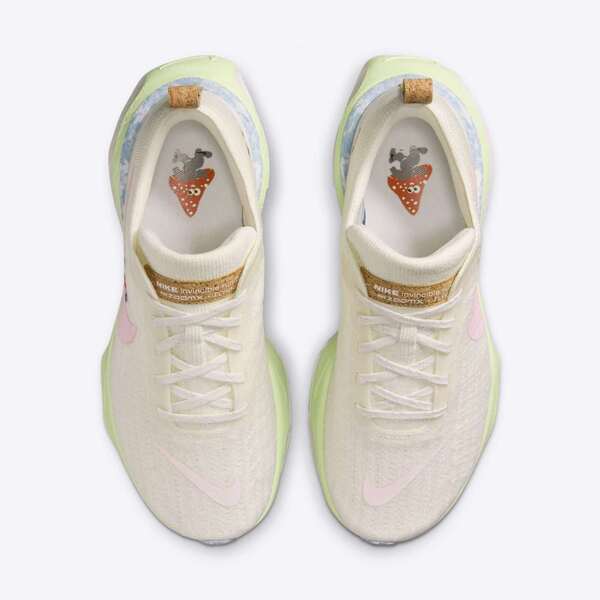 NIKE WMNS ZOOMX INVINCIBLE RUN FK 3