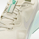 W NIKE STRUCTURE 26