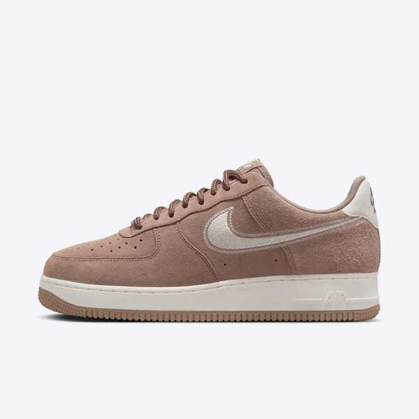 NIKE AIR FORCE 1 07 LV8