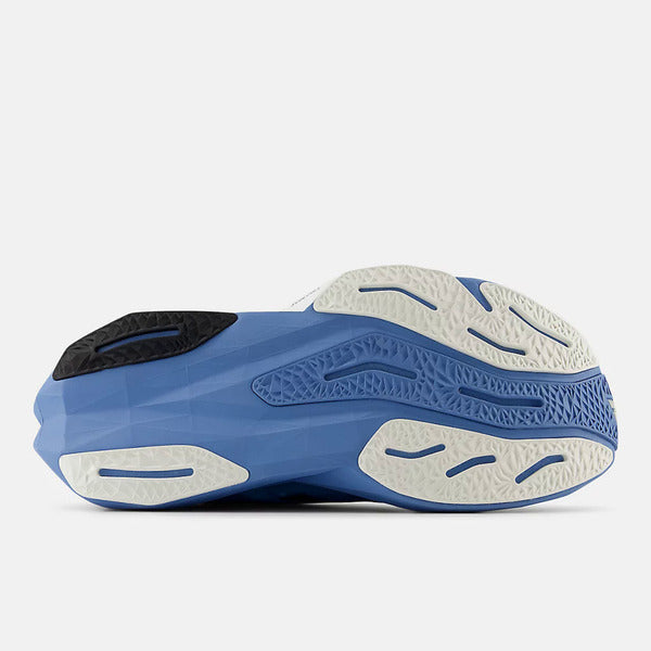 NEW BALANCE FUELCELL REBEL V4