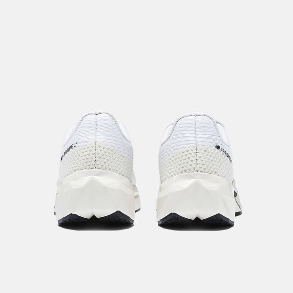 NEW BALANCE FUELCELL PROPEL V5