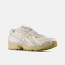 NEW BALANCE 740