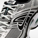 NIKE AIR MAX MOTO 2K