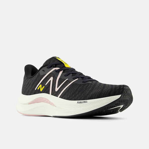 NEW BALANCE FUELCELL PROPEL V4