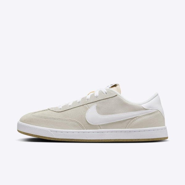 NIKE SB FC CLASSIC