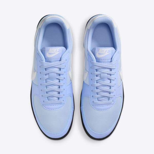 WMNS NIKE FIELD GENERAL