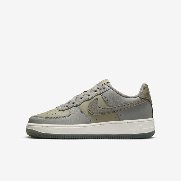 NIKE AIR FORCE 1 LV8 4 (GS)