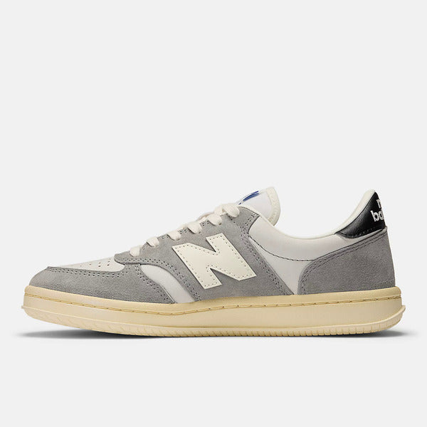 NEW BALANCE T500