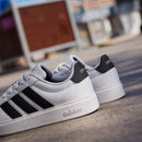 ADIDAS STREETTALK