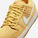 NIKE SB DUNK LOW PRO