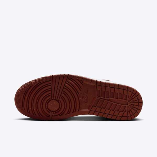 NIKE AIR JORDAN 1 LOW SE