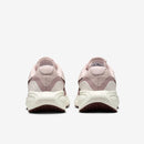 W NIKE REVOLUTION 8 SE