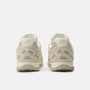 NEW BALANCE 204L
