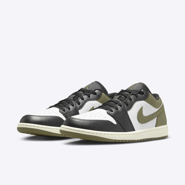 NIKE AIR JORDAN 1 LOW