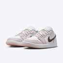 NIKE WMNS AIR JORDAN 1 LOW