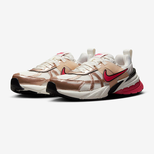NIKE WMNS V2K RUN