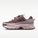 W NIKE ZOOM VOMERO ROAM