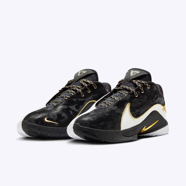 NIKE LEBRON XXII EP
